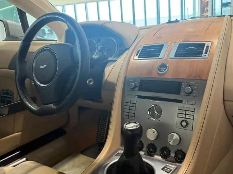Aston Martin V8 Vantage V8 Vantage - Manual Transmission 05/2006-photo-21