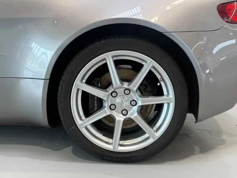 Aston Martin V8 Vantage V8 Vantage - Manual Transmission 05/2006-photo-5