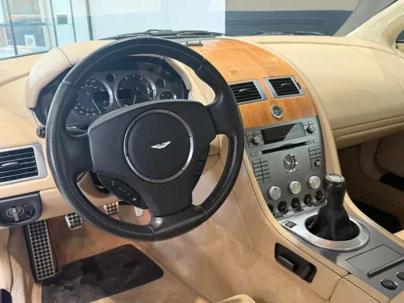 Aston Martin V8 Vantage V8 Vantage - Manual Transmission 05/2006-photo-6