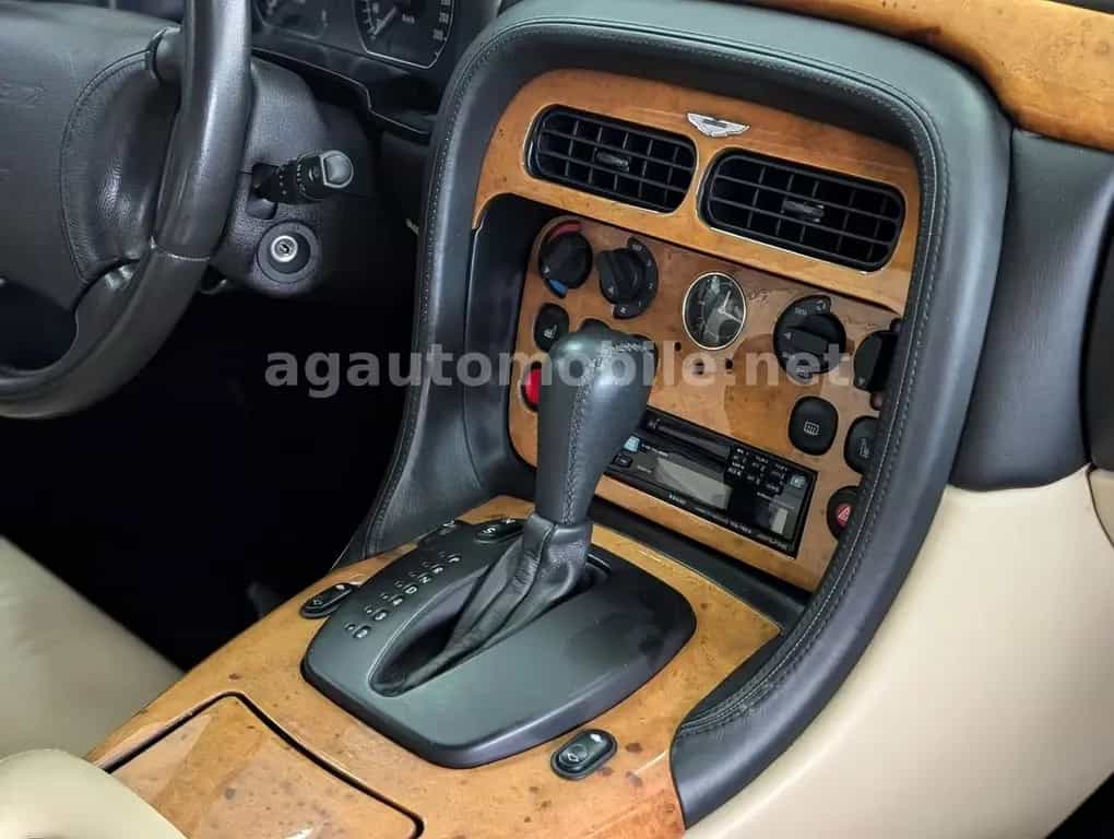 Aston Martin DB7 Vantage Coupe 6.0 12V Deutsches Fahrzeug 1Hd 02/2001-photo-16