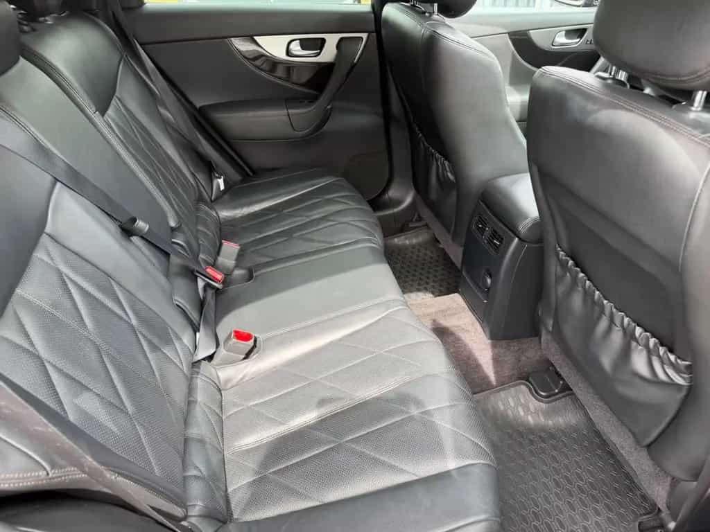 Infiniti FX 30d S AWD Luftfederung 12/2012-photo-11