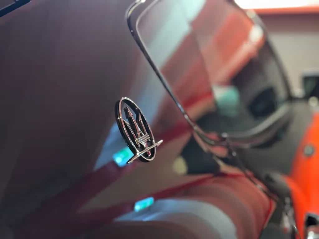 Maserati Levante /3.8 V8/530 PS/GTS/Q4/PANO/1.HAND/PERFEKT 05/2021-photo-7
