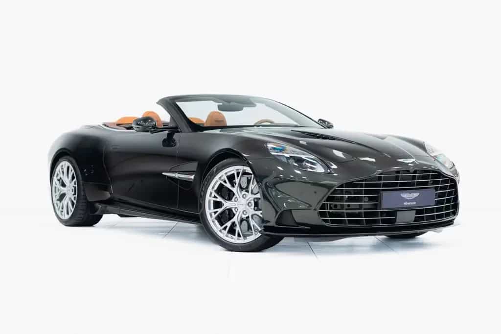 Aston Martin Vanquish Volante Full Options Titanium Exhaust 02/2026-photo-0