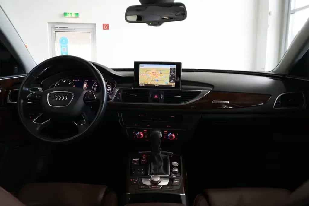 Audi A6 Avant 3.0 TDI quattro *AUT*NAV*PANO*KEYLEES*A 05/2017-photo-24