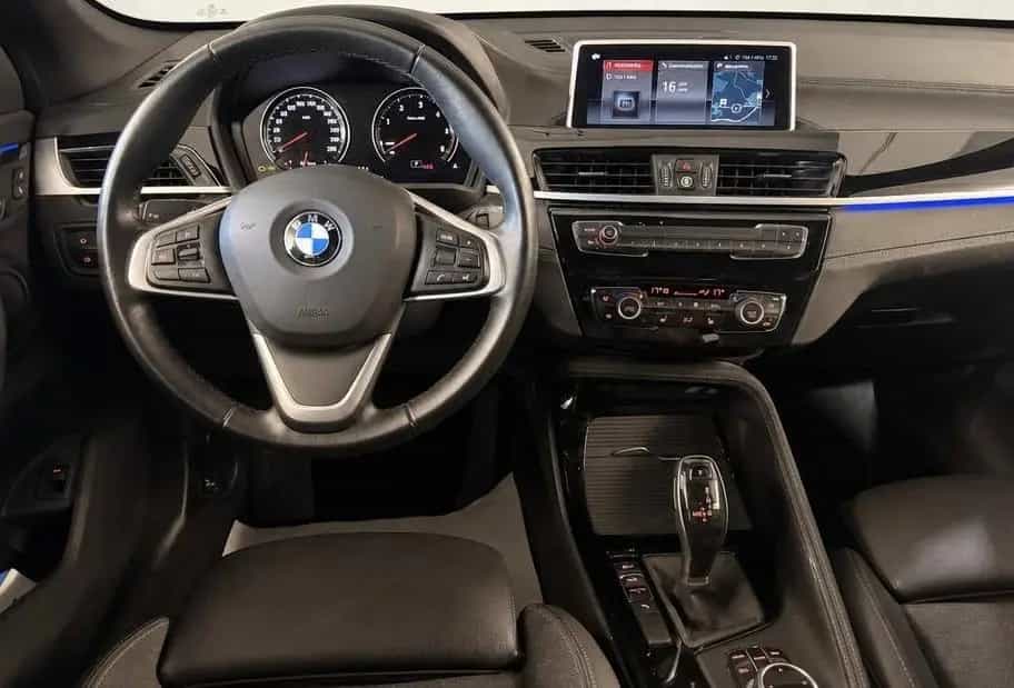 BMW X1 sDrive 20d Sport Line MEMORY/CARPLAY/HIFI 11/2021-photo-11