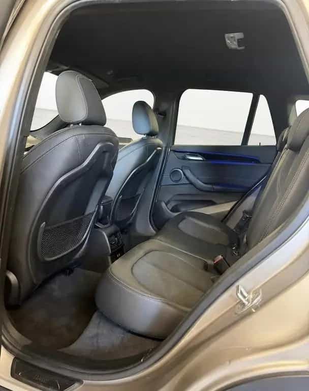 BMW X1 sDrive 20d Sport Line MEMORY/CARPLAY/HIFI 11/2021-photo-12