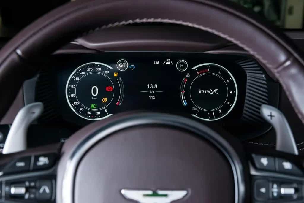 Aston Martin DBX 550CV 06/2024-photo-18