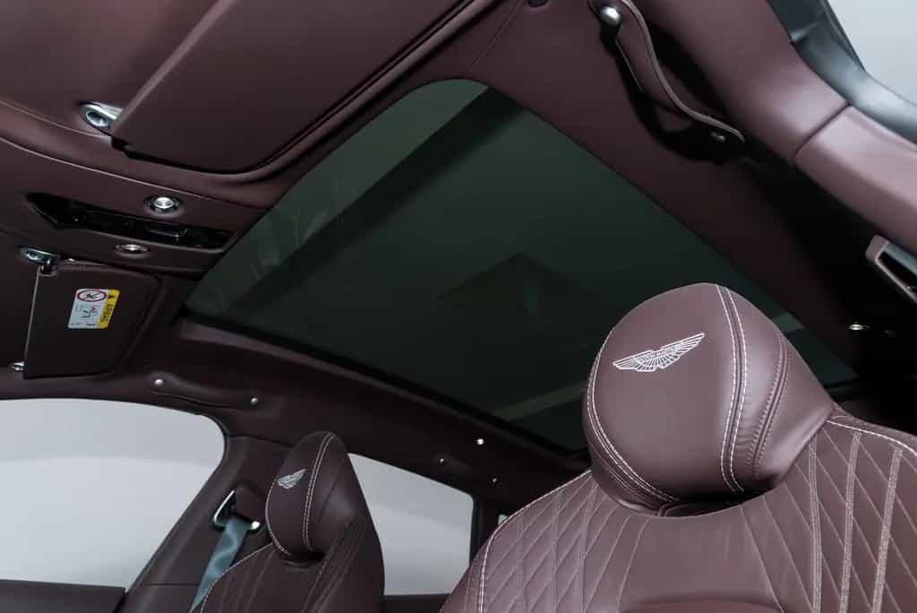 Aston Martin DBX 550CV 06/2024-photo-25
