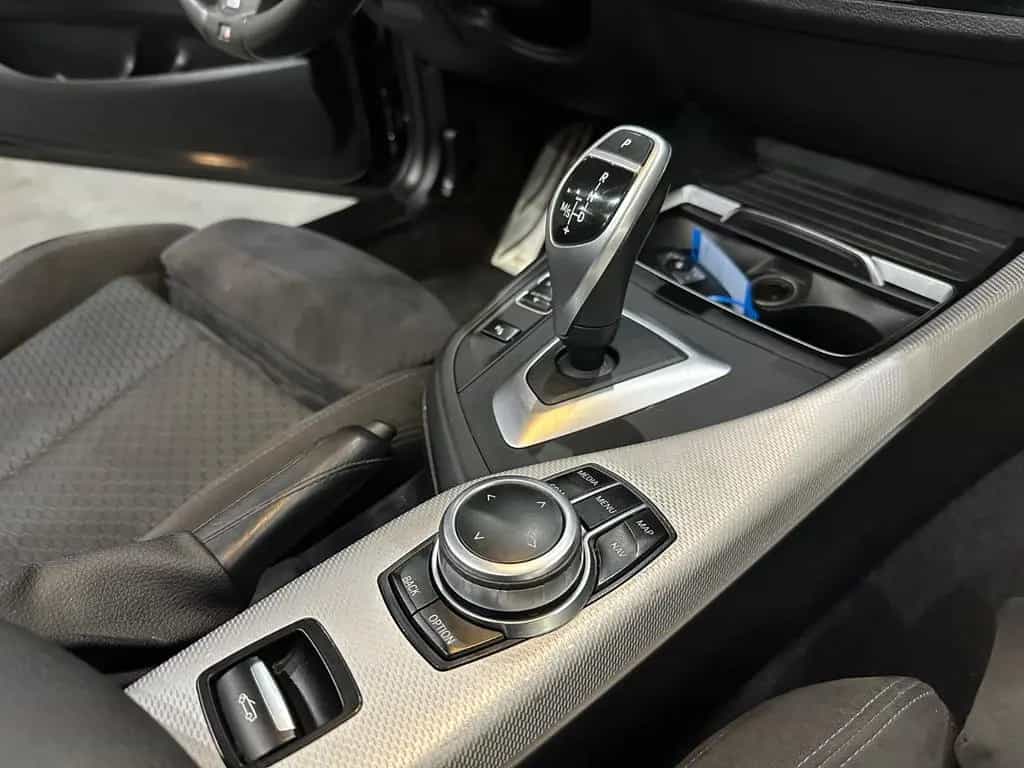 BMW 220 i M Sport Cabrio Sportautomatik /NAVI /  18" 07/2019-photo-17