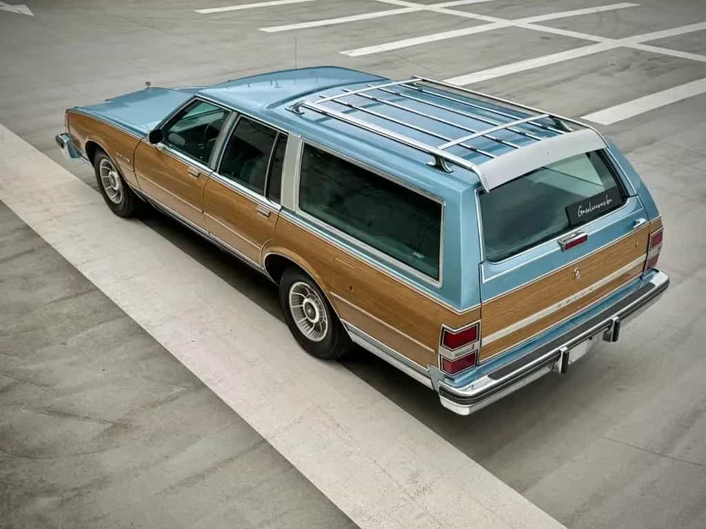 Buick Le Sabre Station Wagon 09/1990-photo-2