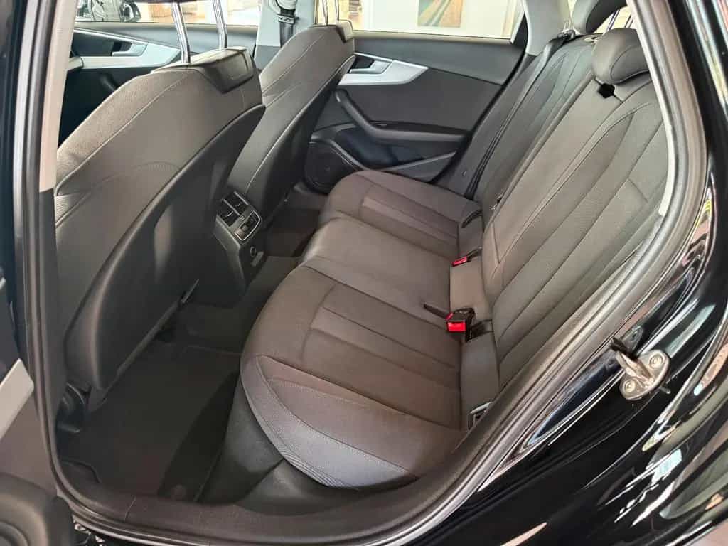 Audi A4 Avant SPORT*AHK*NAVI*SITZHEIZUNG 07/2017-photo-9