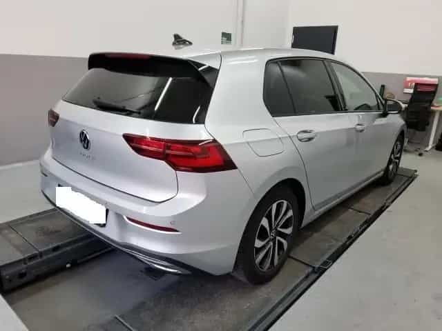 Volkswagen Golf VIII Active 1.5 TSI 03/2022-photo-2