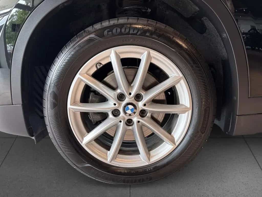BMW X1 sDrive18d Advantage PDC LED SHZ Tempo Navi 09/2021-photo-16