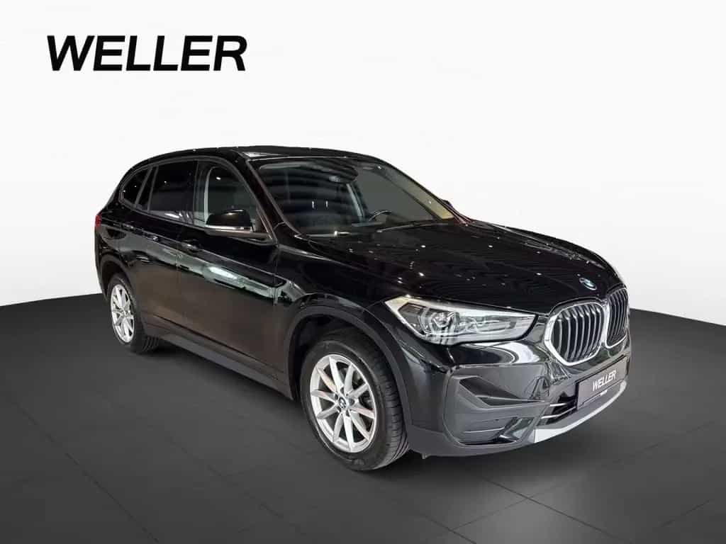BMW X1 sDrive18d Advantage PDC LED SHZ Tempo Navi 09/2021-photo-3