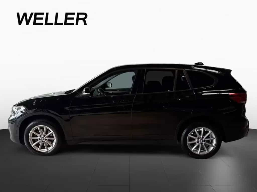 BMW X1 sDrive18d Advantage PDC LED SHZ Tempo Navi 09/2021-photo-8