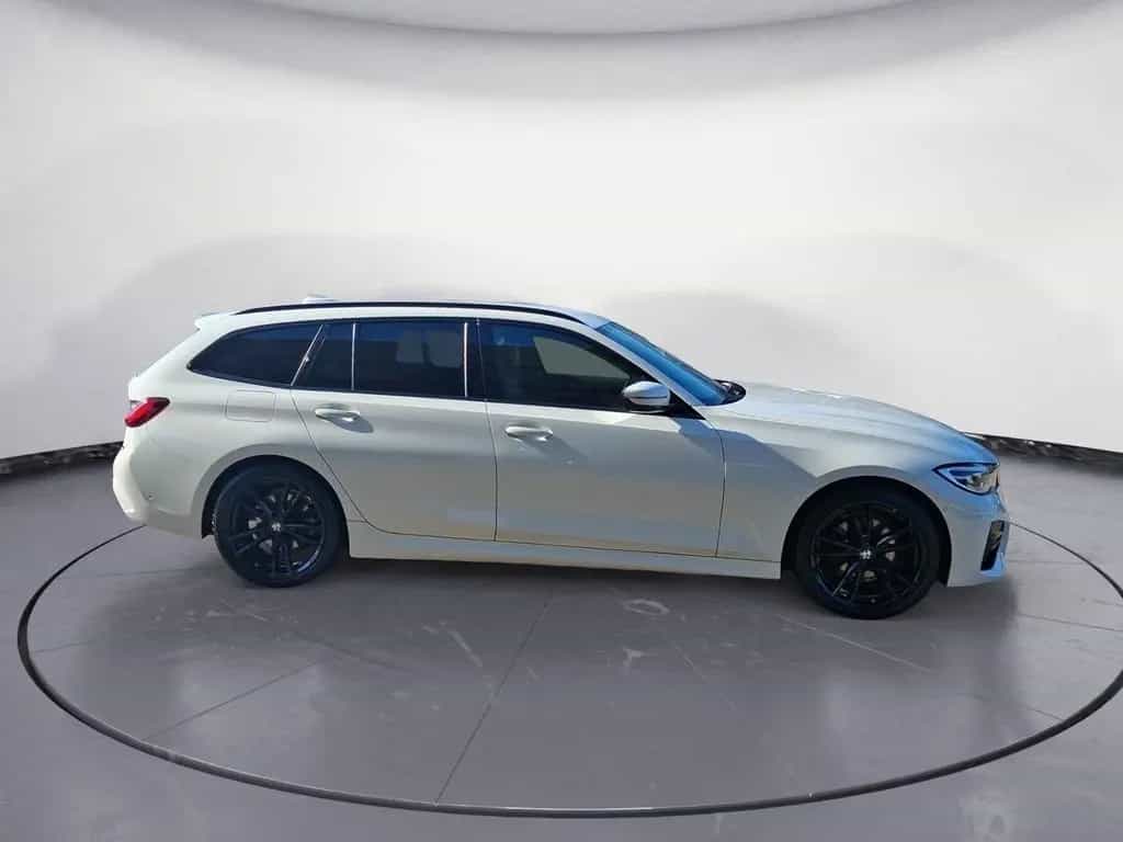 BMW 320 d Touring M SPORT HiFi Alarmanlage LED Sitzhe 02/2022-photo-5