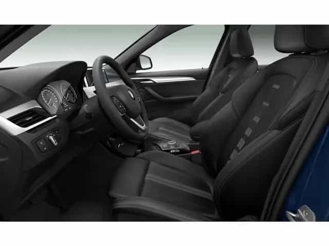 BMW X1 xDrive20i A Sport Line Navi Head Up Sport Aut 03/2018-photo-2