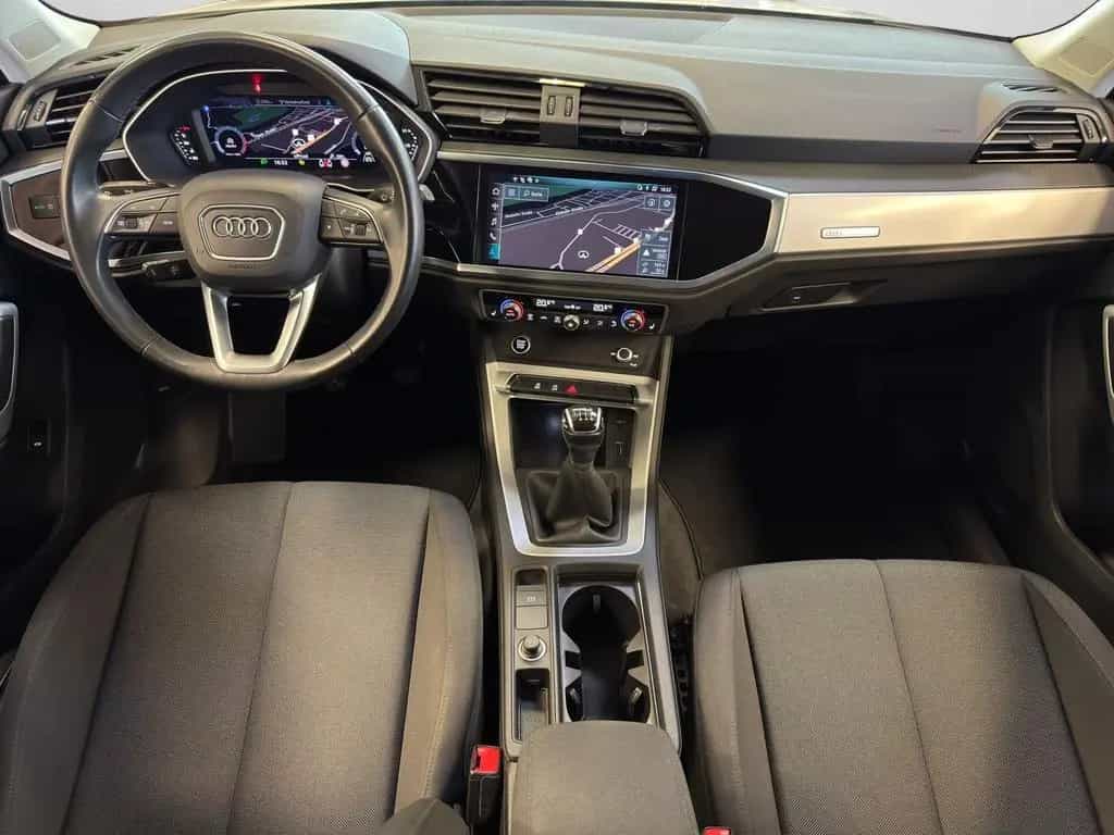 Audi Q3 SUV 35 TFSI *Navi*Sitzh*Virt. Cockpit* 02/2021-photo-3