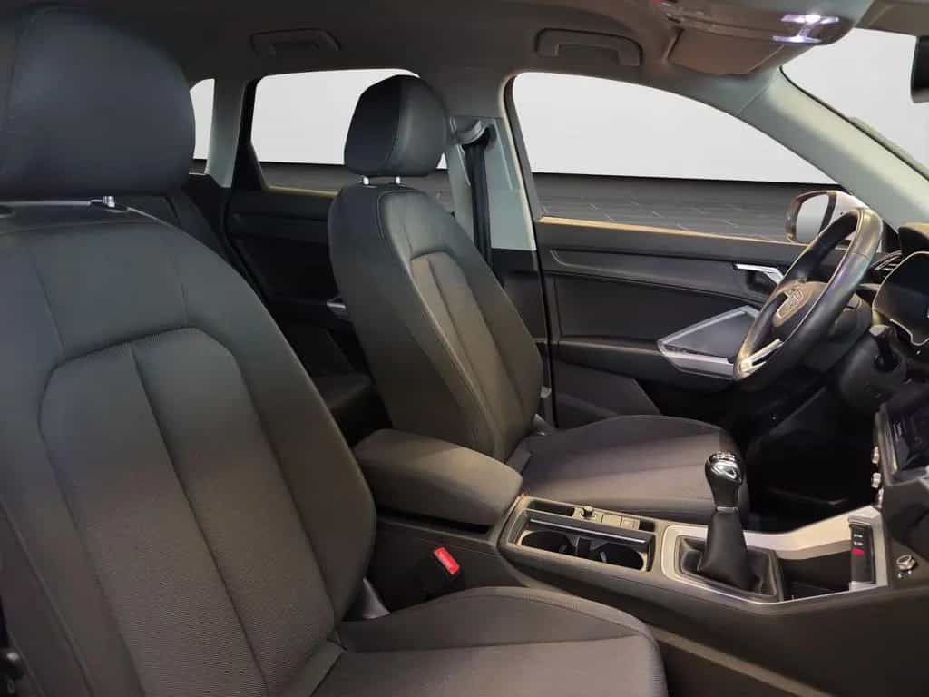 Audi Q3 SUV 35 TFSI *Navi*Sitzh*Virt. Cockpit* 02/2021-photo-4