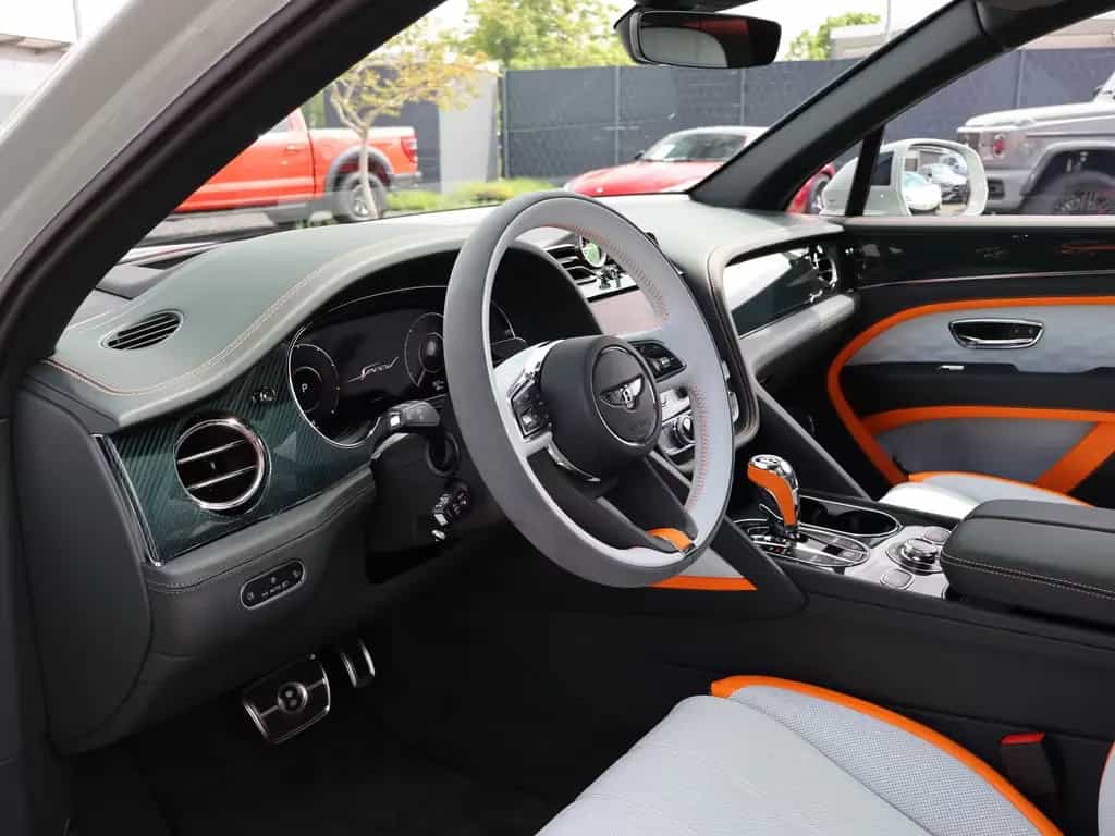 Bentley Bentayga Speed MULLINER Bespoke 1ofSpecification 05/2026-photo-12