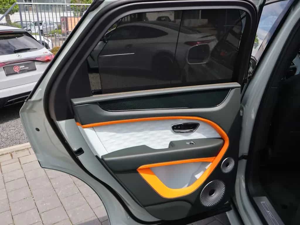 Bentley Bentayga Speed MULLINER Bespoke 1ofSpecification 05/2026-photo-24