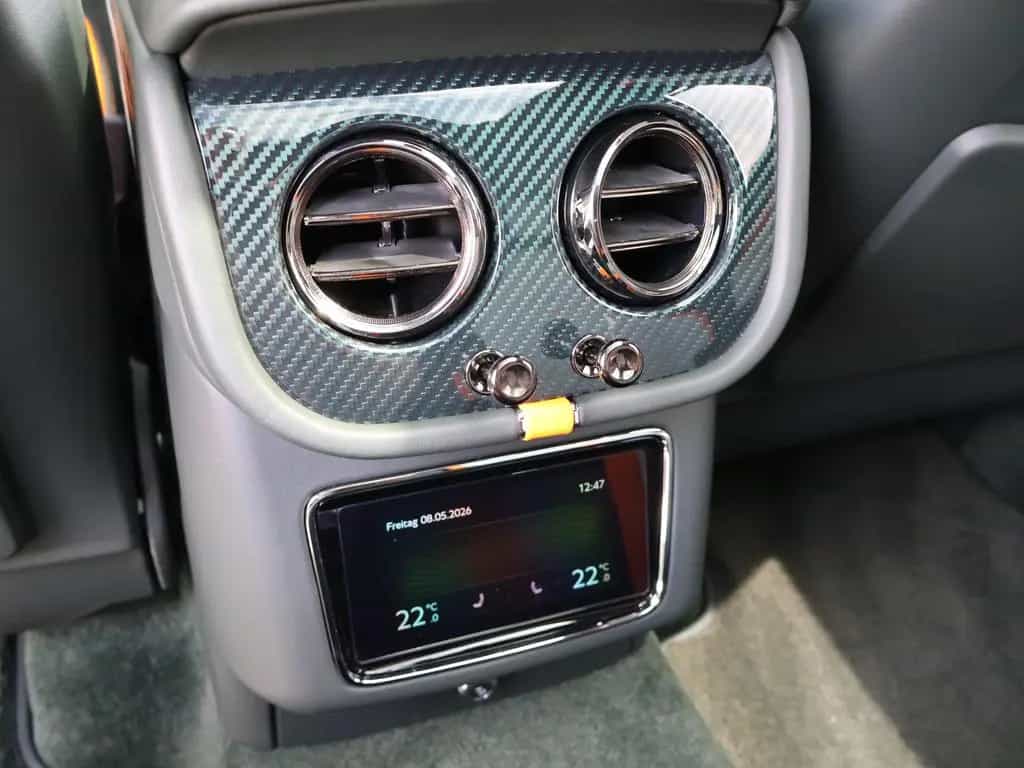 Bentley Bentayga Speed MULLINER Bespoke 1ofSpecification 05/2026-photo-26