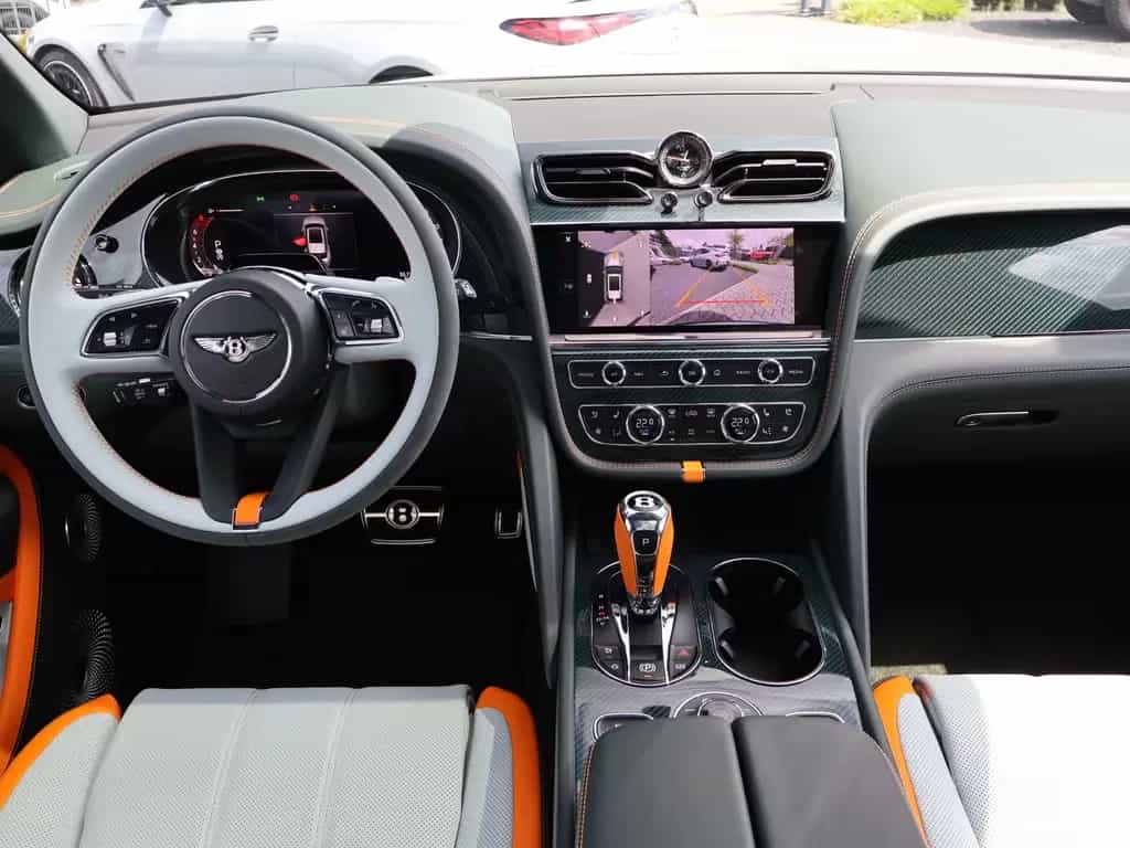 Bentley Bentayga Speed MULLINER Bespoke 1ofSpecification 05/2026-photo-27