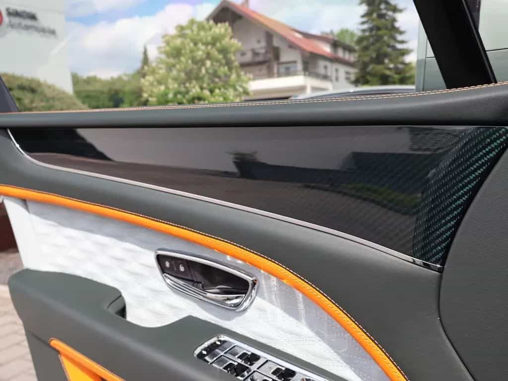 Bentley Bentayga Speed MULLINER Bespoke 1ofSpecification 05/2026-photo-39