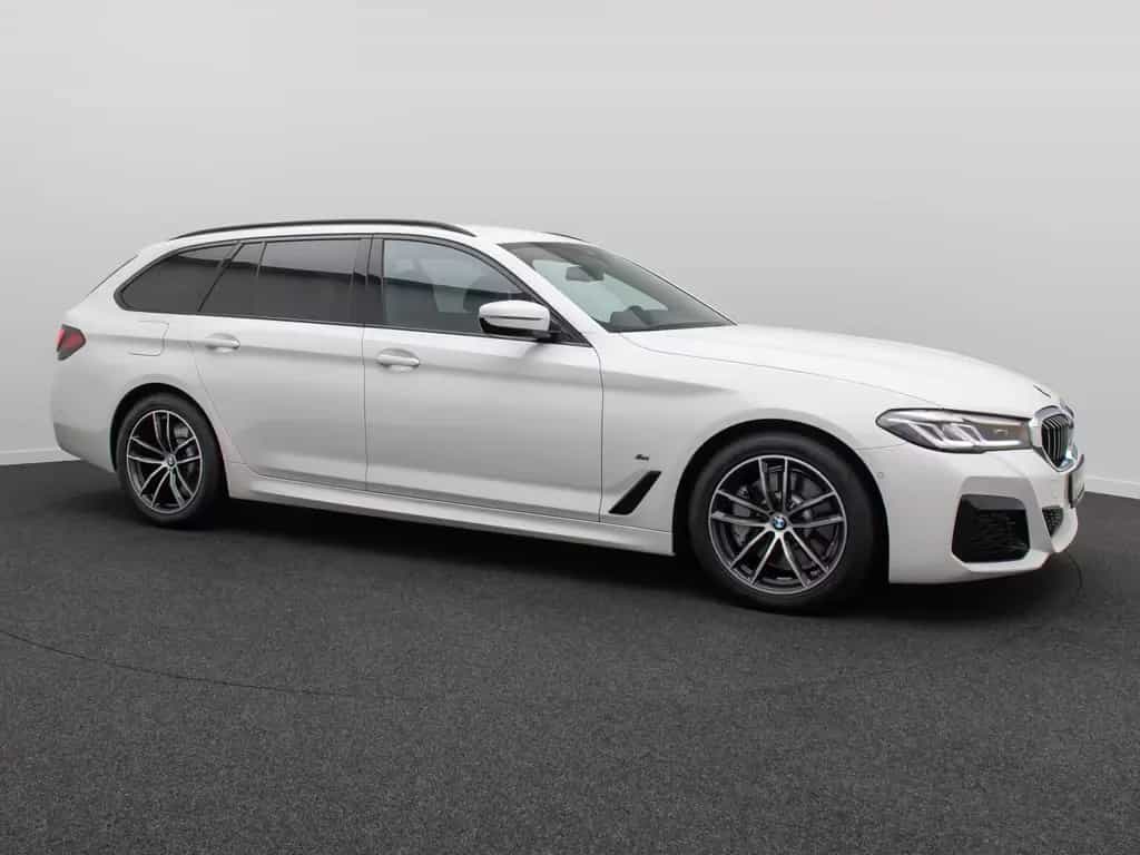 BMW 530 i M Sport Kamera HUD DAB Alarm HiFi 4xKlima 05/2023-photo-3