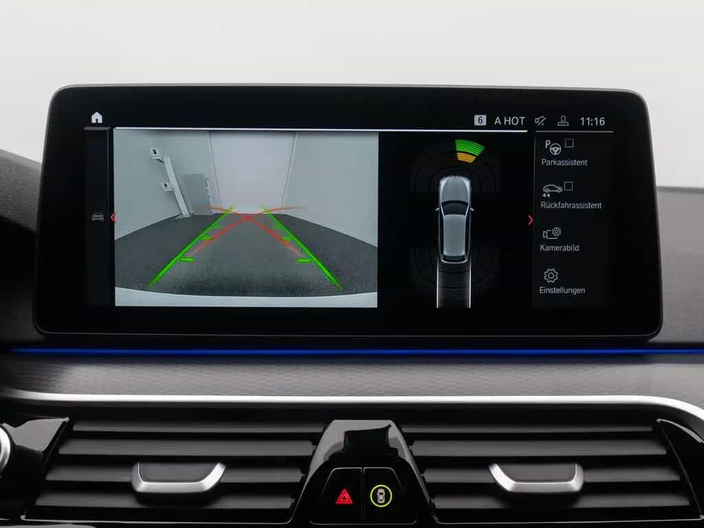 BMW 530 i M Sport Kamera HUD DAB Alarm HiFi 4xKlima 05/2023-photo-41