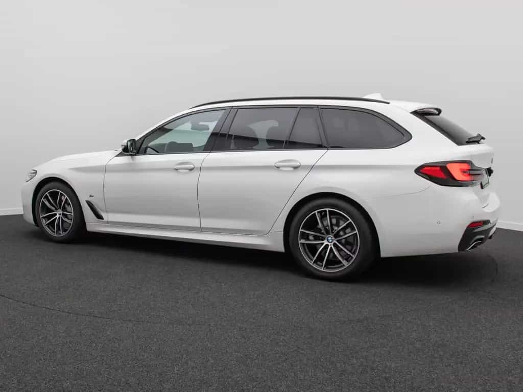 BMW 530 i M Sport Kamera HUD DAB Alarm HiFi 4xKlima 05/2023-photo-9