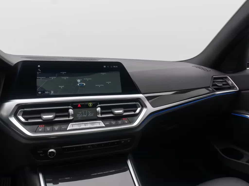 BMW 320 d xD Luxury Line GSD Kamera HiFi Alarm Sport 11/2021-photo-20