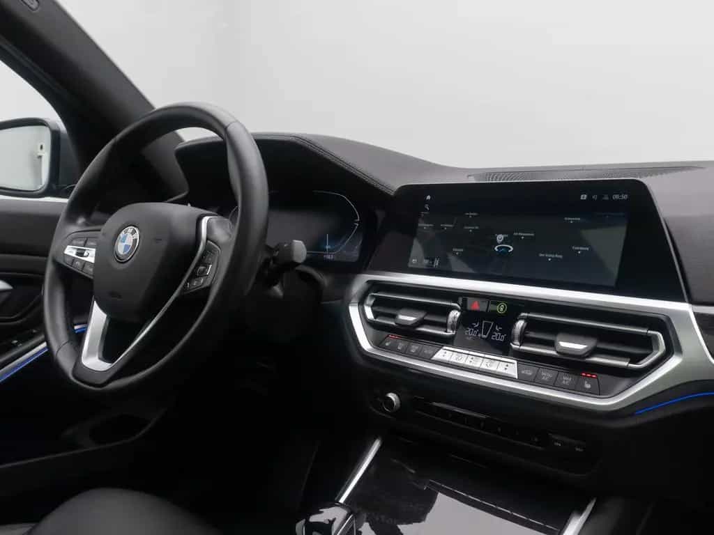 BMW 320 d xD Luxury Line GSD Kamera HiFi Alarm Sport 11/2021-photo-36