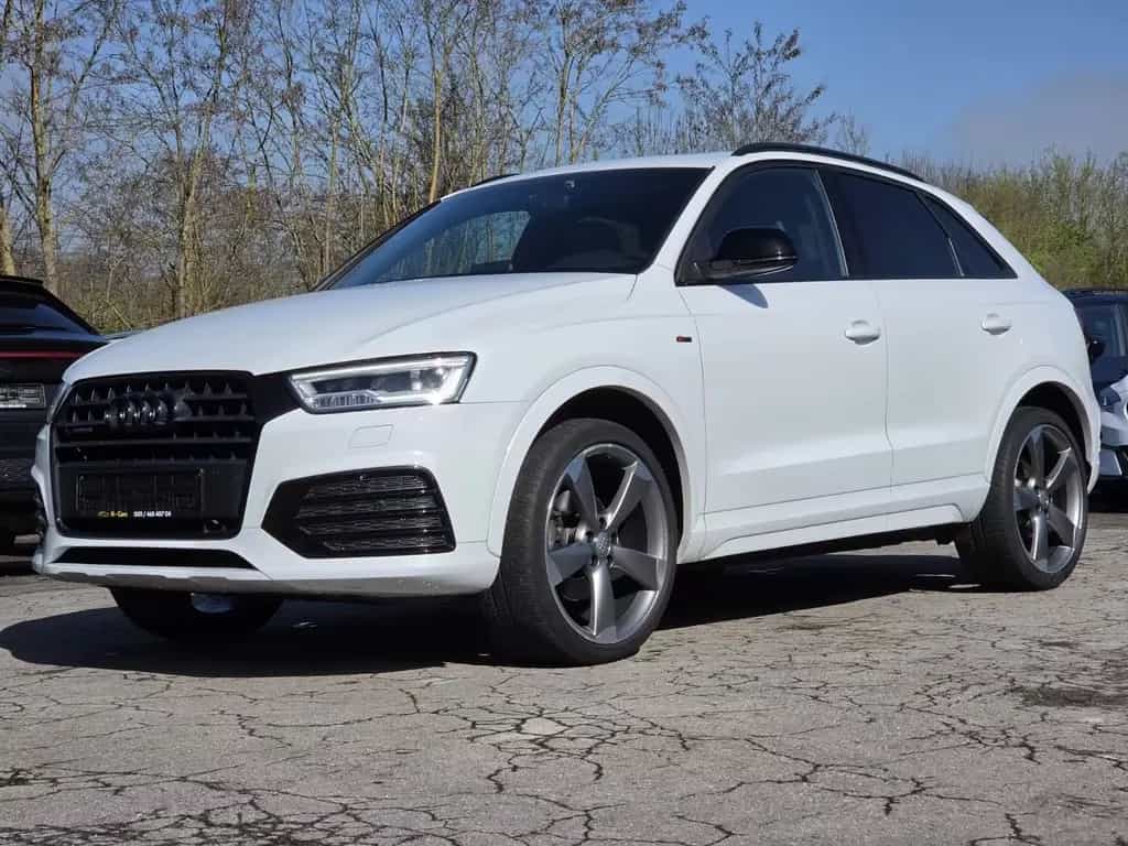 Audi Q3 sport quattro S Line Plus Panorama*AHK*Leder* 12/2015-photo-0