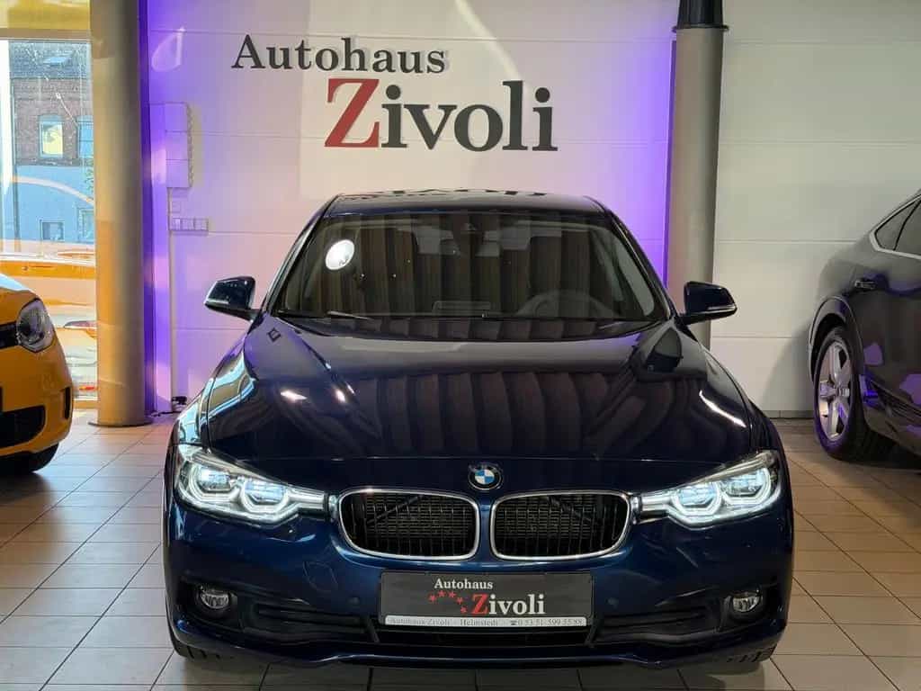 BMW 320 d*LED*NAVI*PDC*TEMPO*SHZ*MFL*BLUET*AUTOMATIK* 07/2018-photo-1