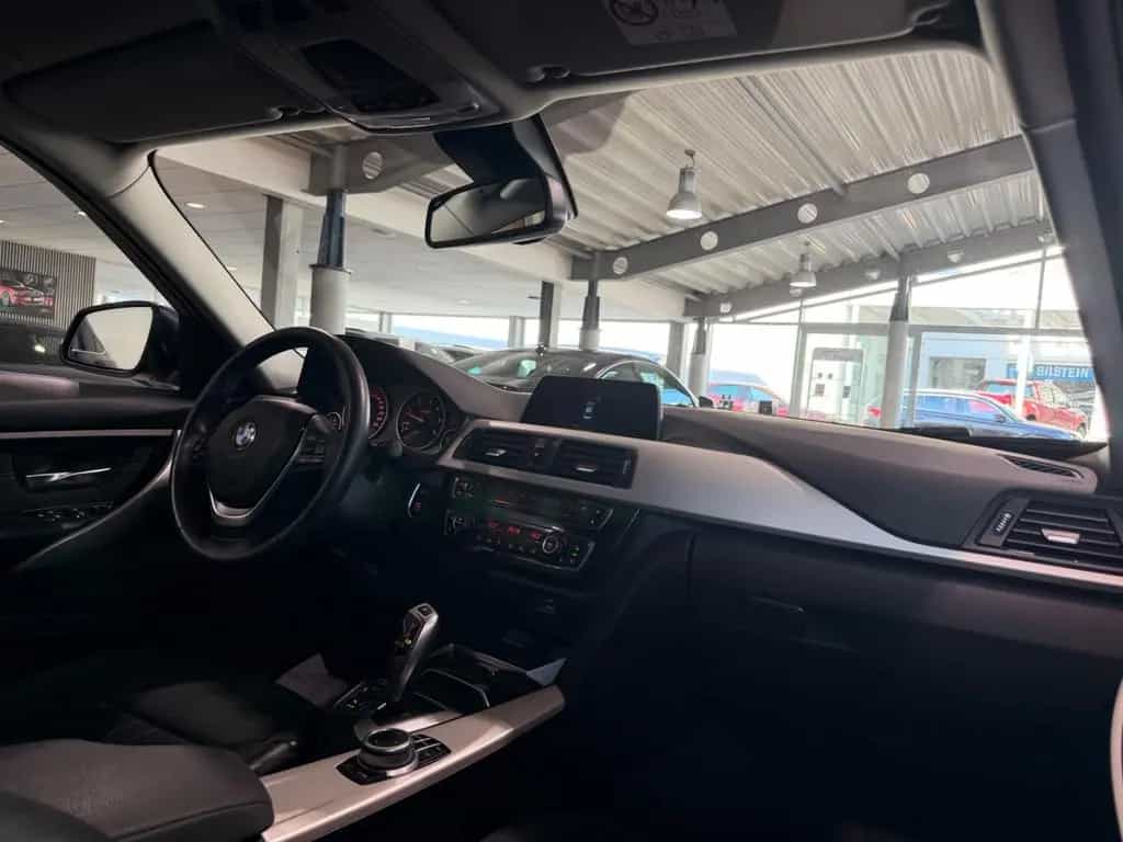 BMW 320 d*LED*NAVI*PDC*TEMPO*SHZ*MFL*BLUET*AUTOMATIK* 07/2018-photo-15