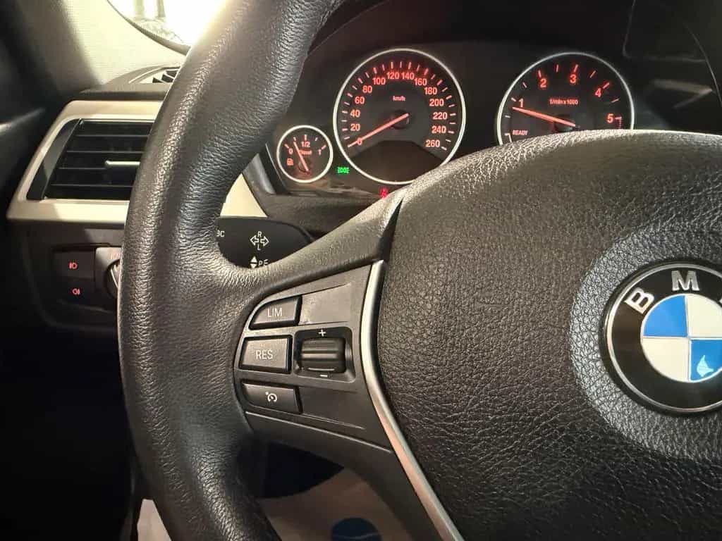 BMW 320 d*LED*NAVI*PDC*TEMPO*SHZ*MFL*BLUET*AUTOMATIK* 07/2018-photo-21