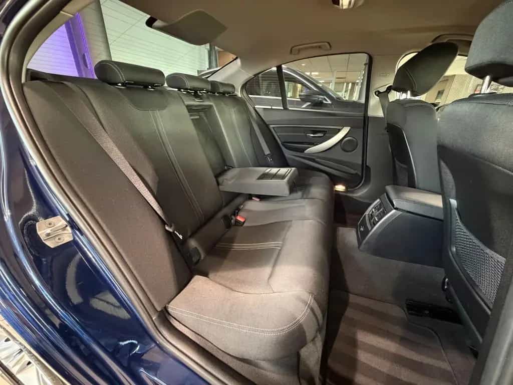 BMW 320 d*LED*NAVI*PDC*TEMPO*SHZ*MFL*BLUET*AUTOMATIK* 07/2018-photo-26