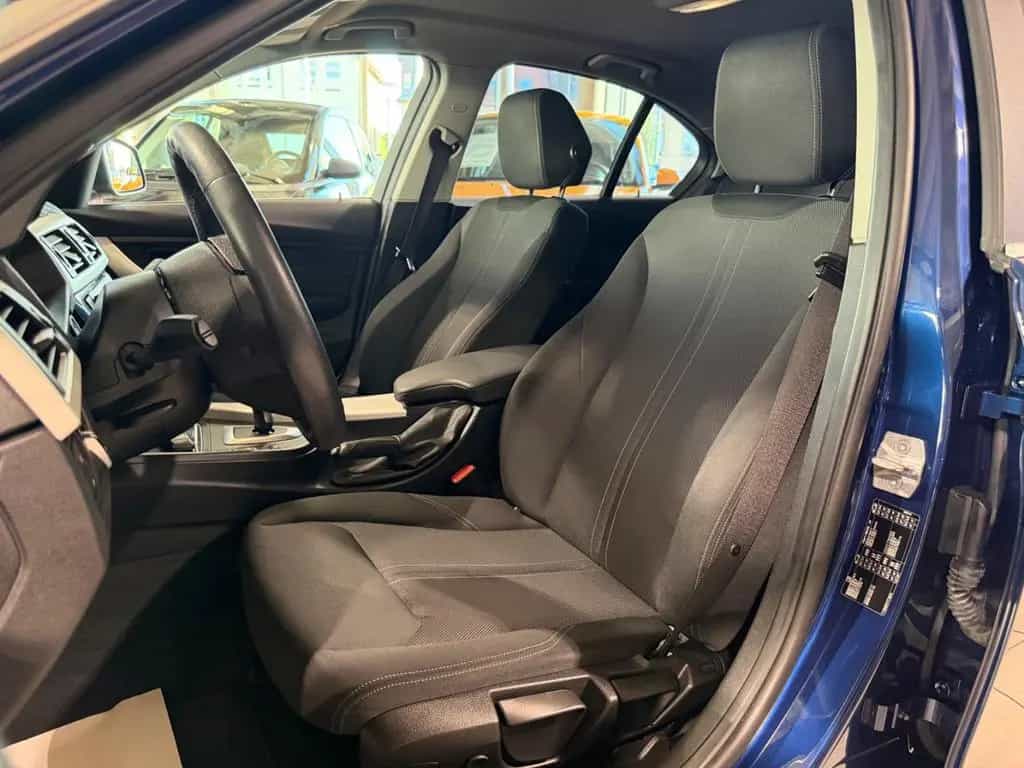 BMW 320 d*LED*NAVI*PDC*TEMPO*SHZ*MFL*BLUET*AUTOMATIK* 07/2018-photo-7