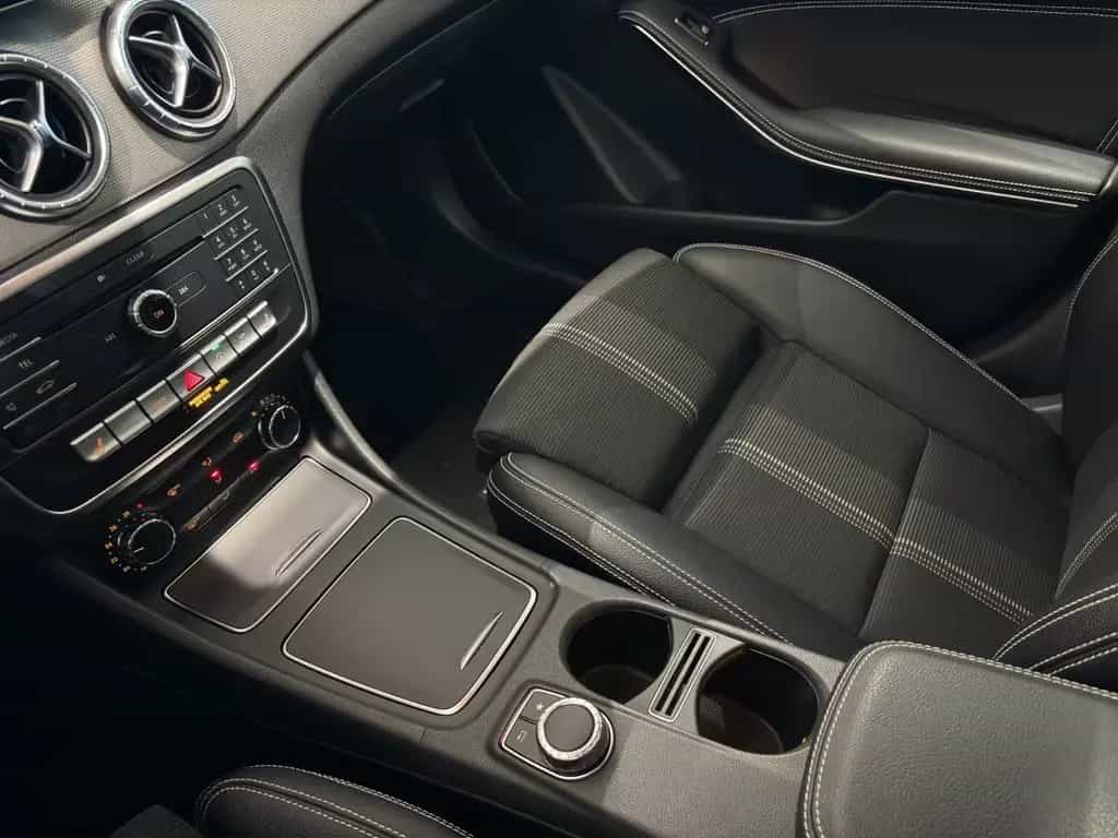 Mercedes-Benz CLA 220 Shooting Brake CLA220d 4M SB 2.HD DSG ACC LED PANO NAV PARK SHZ 03/2019-photo-13