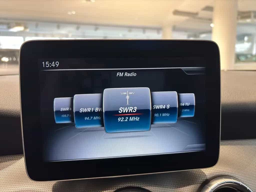Mercedes-Benz CLA 220 Shooting Brake CLA220d 4M SB 2.HD DSG ACC LED PANO NAV PARK SHZ 03/2019-photo-18
