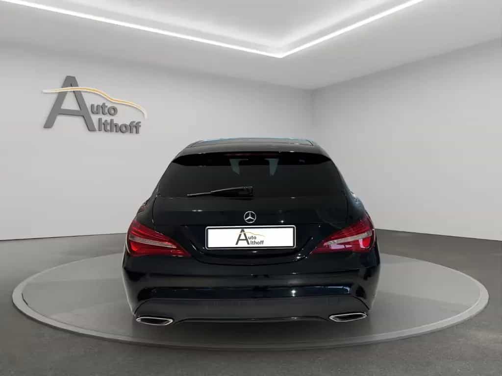 Mercedes-Benz CLA 220 Shooting Brake CLA220d 4M SB 2.HD DSG ACC LED PANO NAV PARK SHZ 03/2019-photo-4