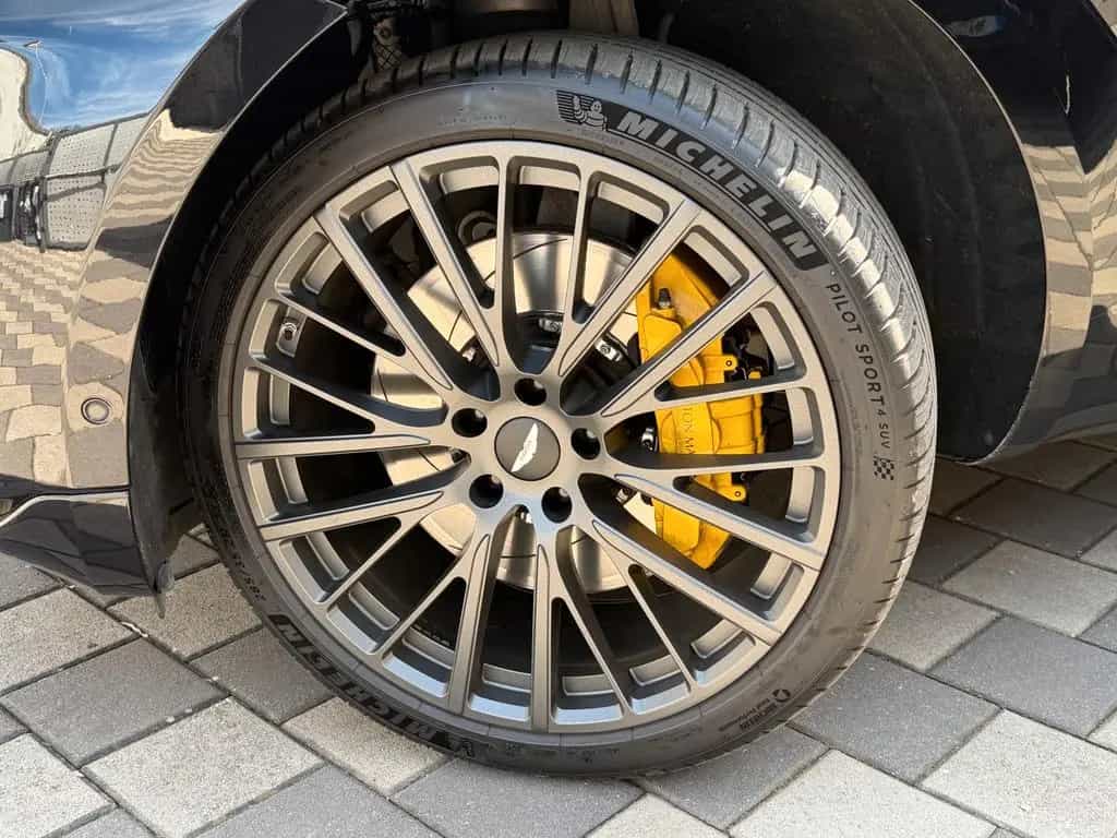 Aston Martin DBX ASTON MARTIN DBX 4.0 V8 05/2022-photo-4