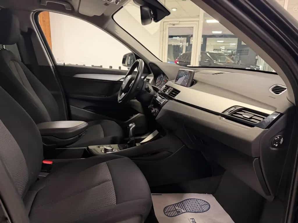 BMW X1 Advantage Navi LED SHZ PDC Keyless Go 02/2021-photo-15