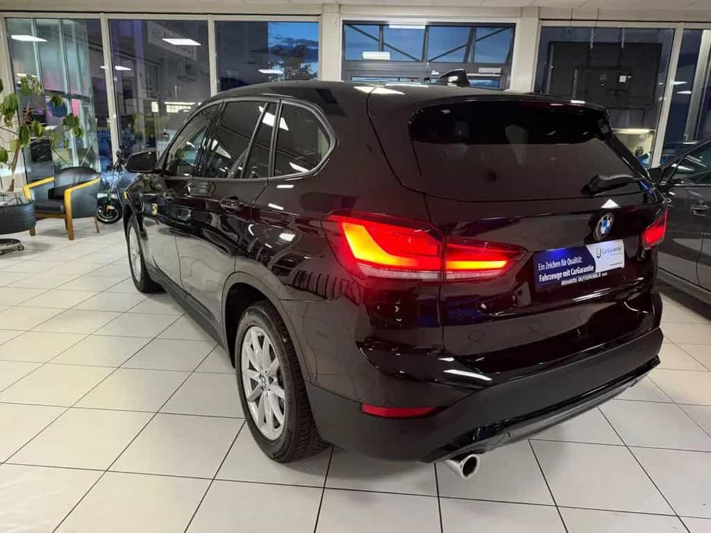 BMW X1 Advantage Navi LED SHZ PDC Keyless Go 02/2021-photo-6