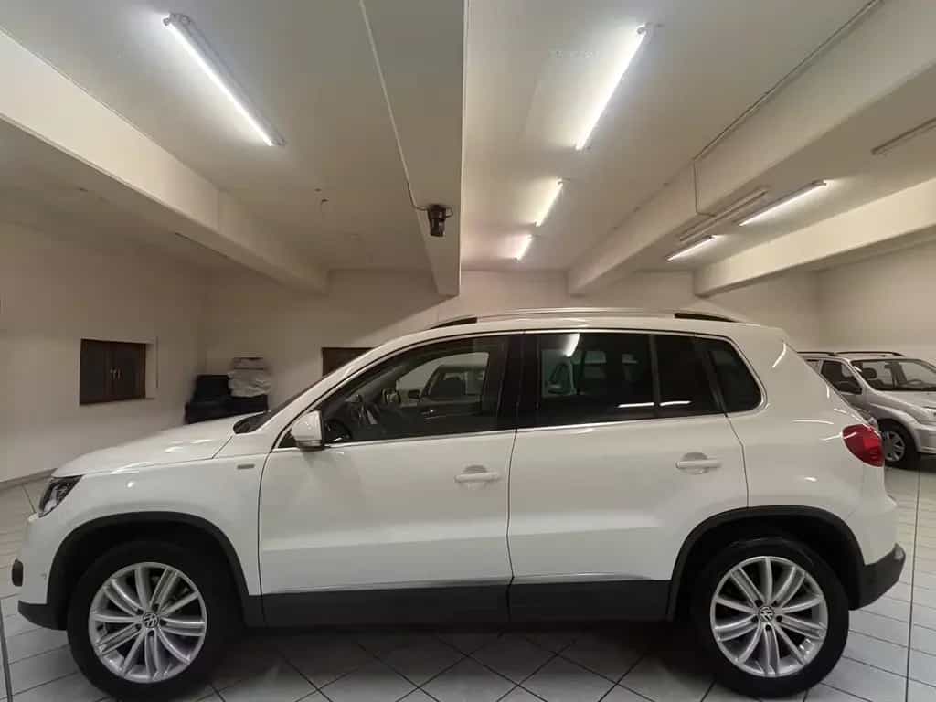 Volkswagen Tiguan 1.4 TSI 4MOTION LIFE | AHK | 8 Fach | 01/2014-photo-4