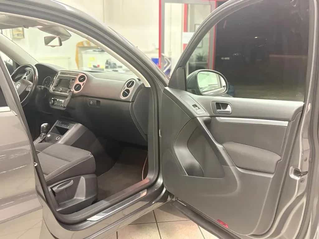 Volkswagen Tiguan 2.0 TDI 130kW 4MOTION | AHK | 8FACH 07/2014-photo-37