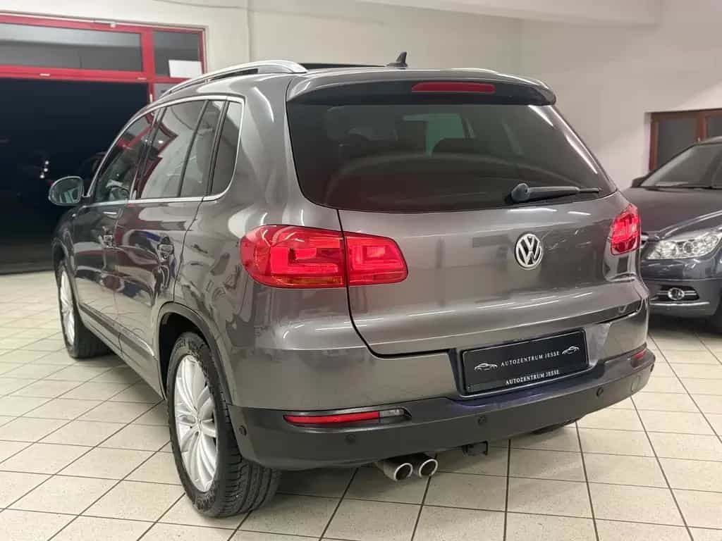 Volkswagen Tiguan 2.0 TDI 130kW 4MOTION | AHK | 8FACH 07/2014-photo-5