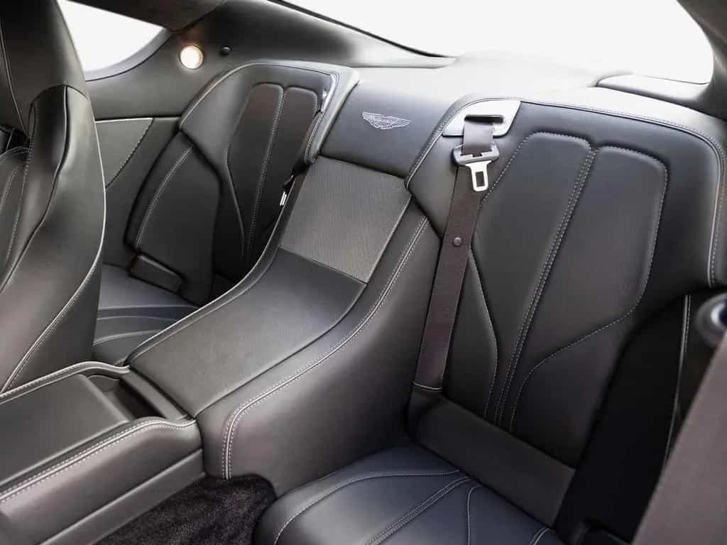 Aston Martin DB9 Coupe -Onyx Black- 06/2013-photo-23