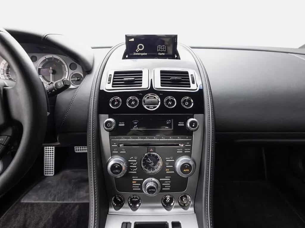 Aston Martin DB9 Coupe -Onyx Black- 06/2013-photo-28